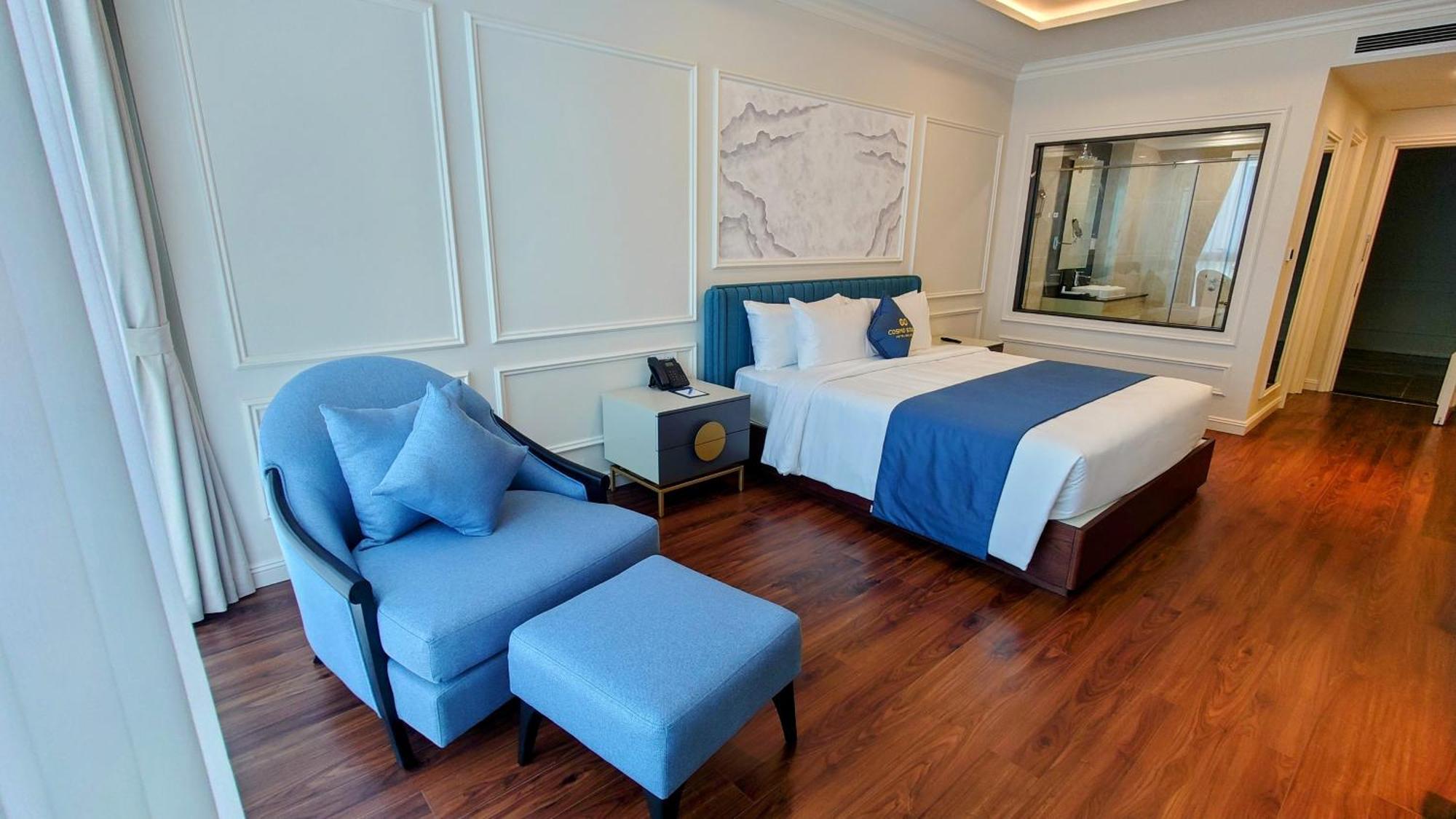 Cosmo Stars Hotel Bac Lieu Екстериор снимка